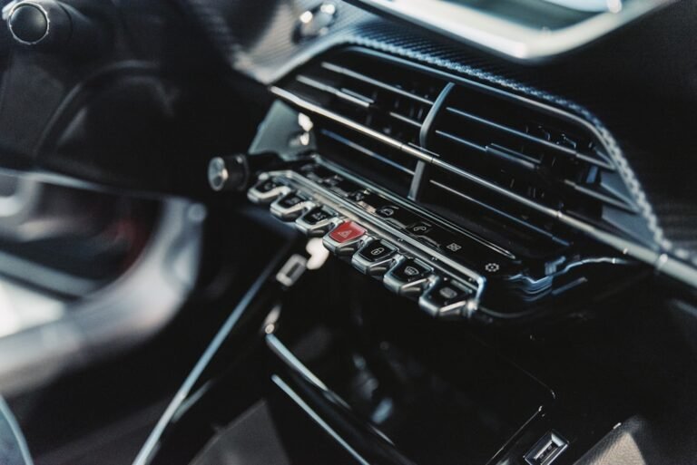 Boîte de vitesse Peugeot : réparer ou remplacer, comment faire le bon choix ? Boîte de vitesse Peugeot