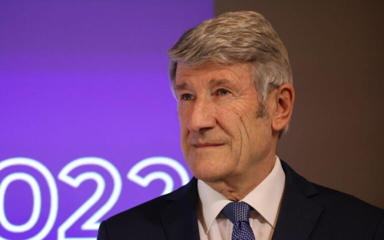 Philippe de Villiers Fortune : Wie groß ist sein Vermögen wirklich? Philippe de Villiers Fortune